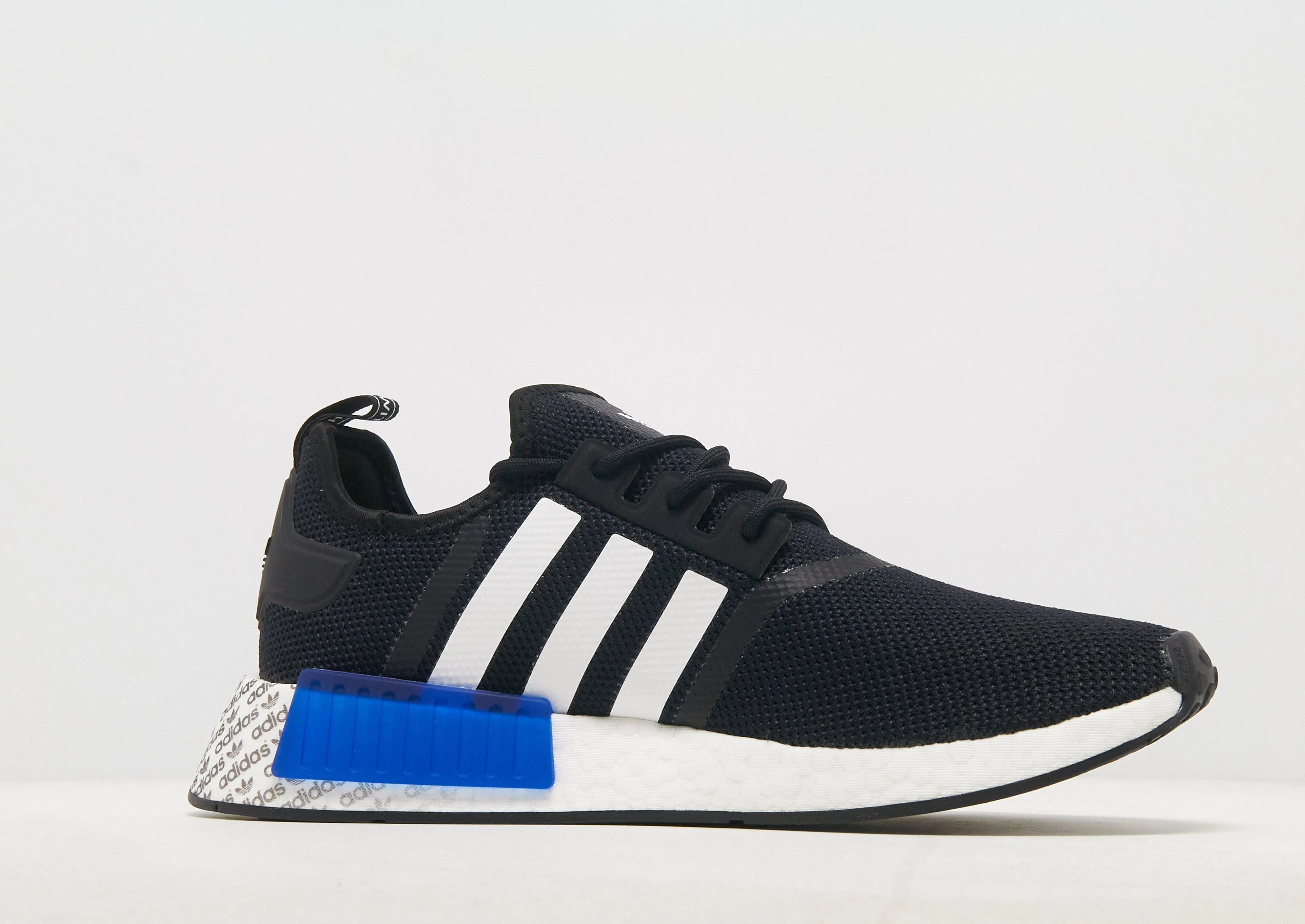 סניקרס NMD_R1 | גברים