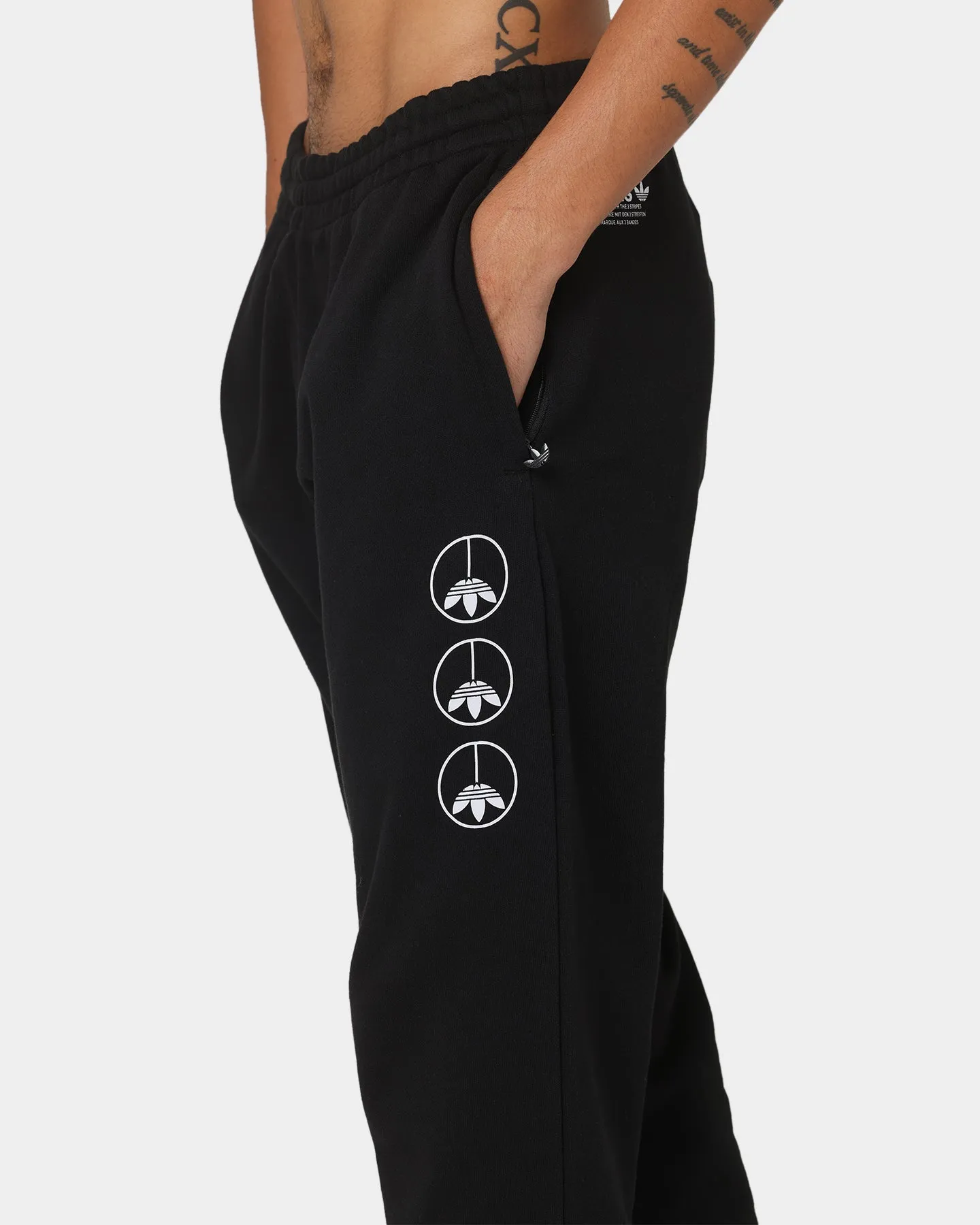 Adidas Graphics United Sweat Pants Black