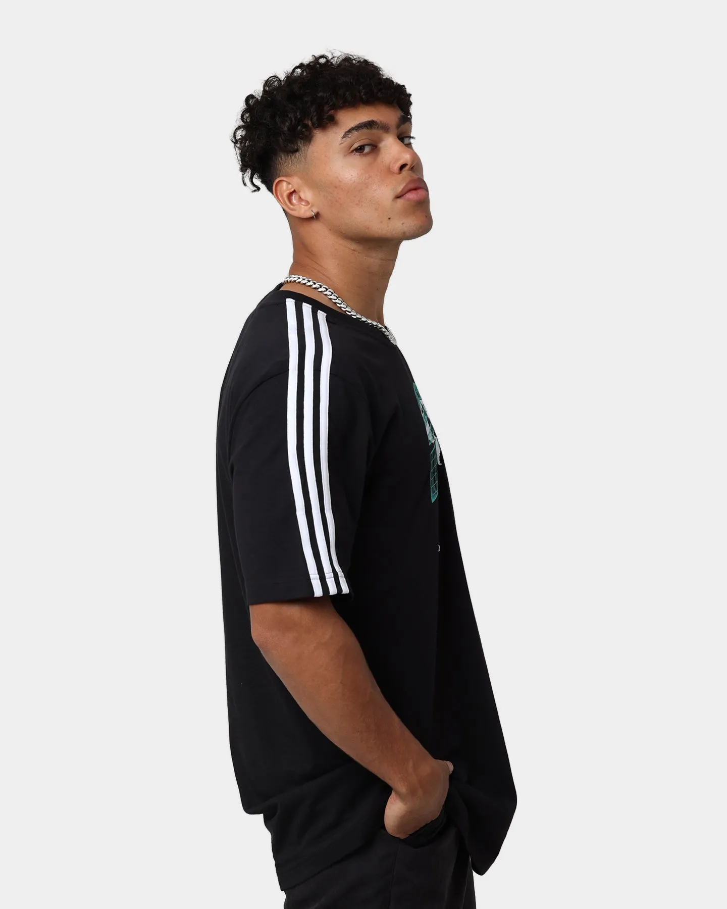 Adidas Graphics United T-Shirt Black