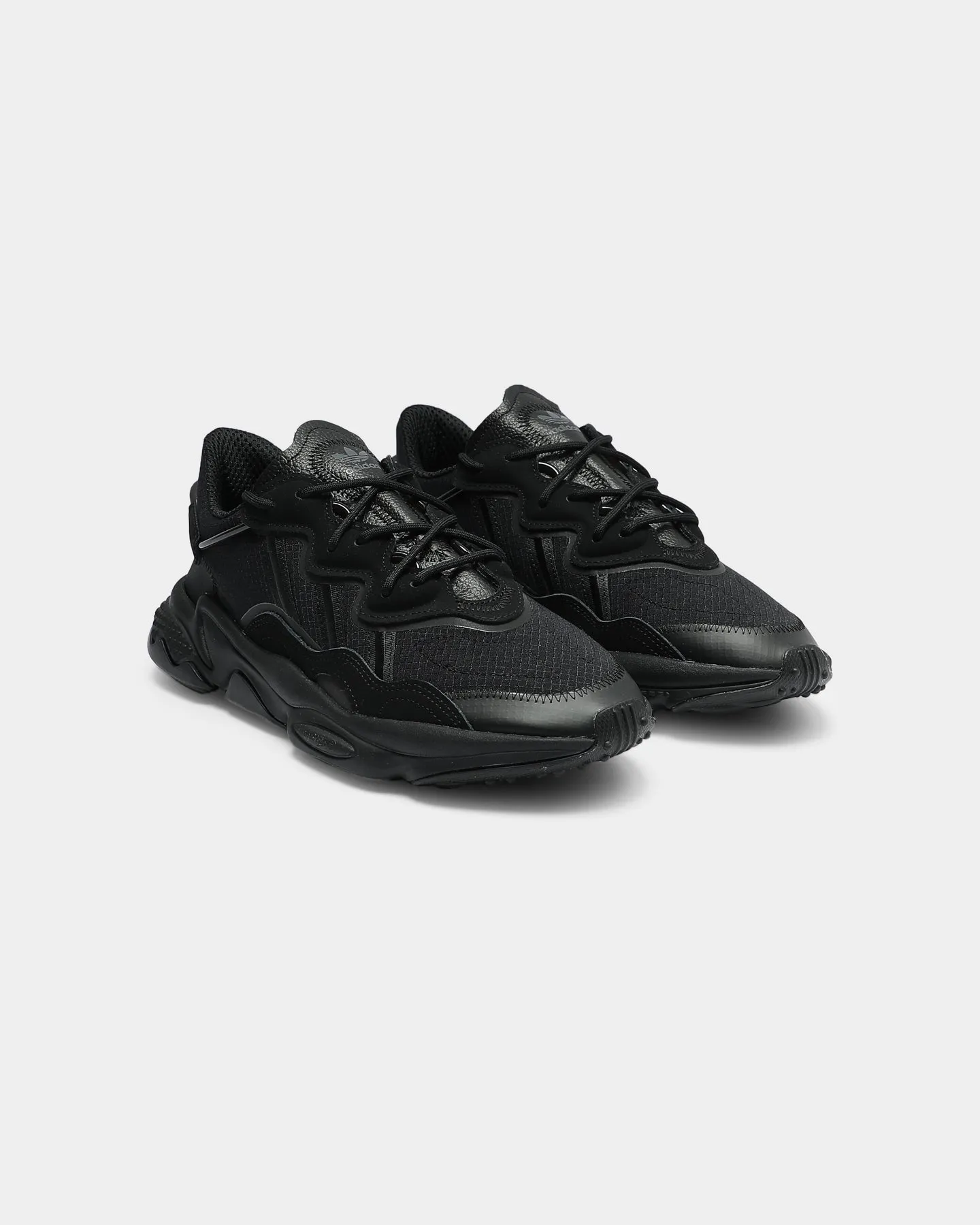 Adidas Ozweego Black/Black/Grey